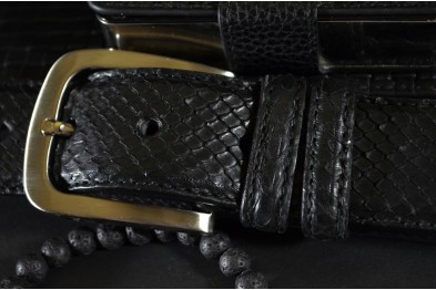PYTHON - BLACK MATTE