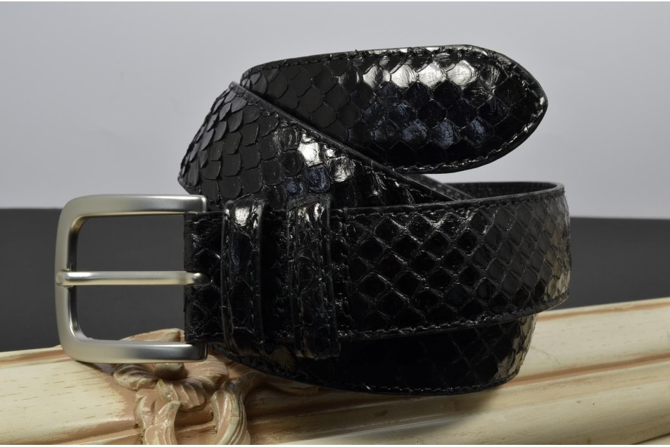PYTHON - BLACK SHINY
