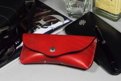 VISUM - RED