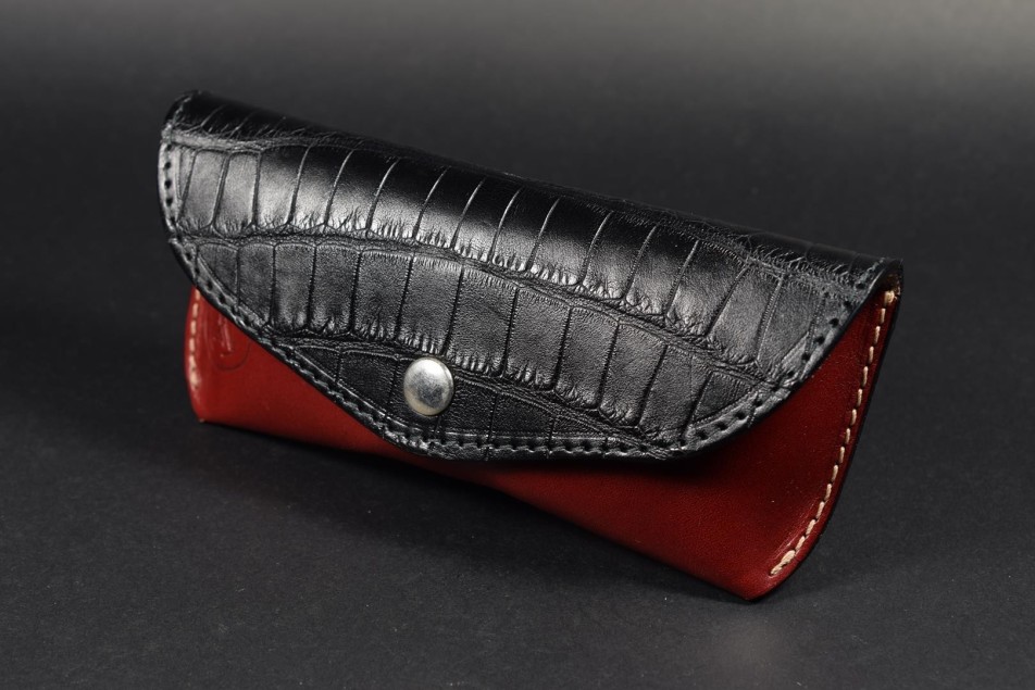 VISUM - ALIGATOR NEGRO BURDEOS