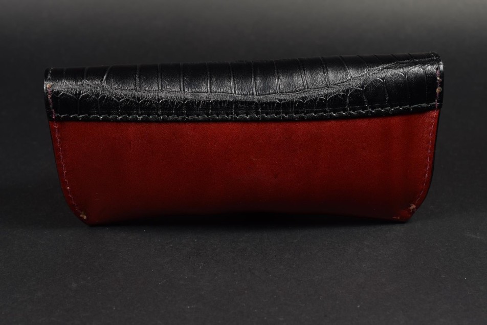 VISUM - ALIGATOR NEGRO BURDEOS