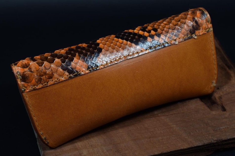 VISUM - PYTHON HONEY BROWN
