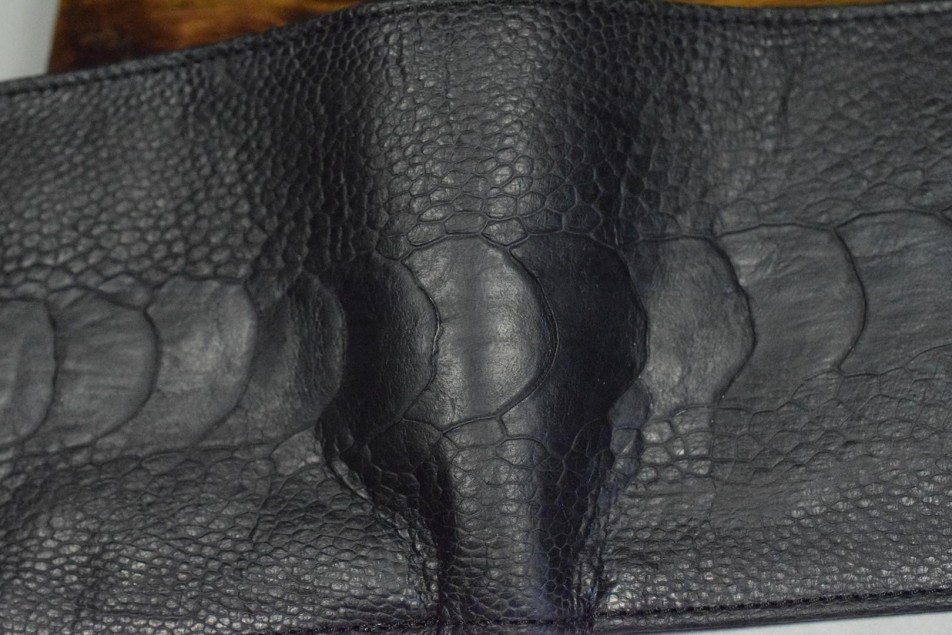 ROMA 27 - OSTRICH LEG - BLACK MATTE