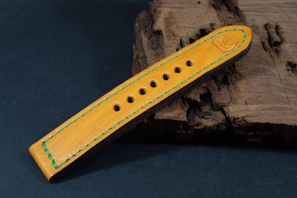 518 DEER HAVANA GREEN 22/22 115/75 MM