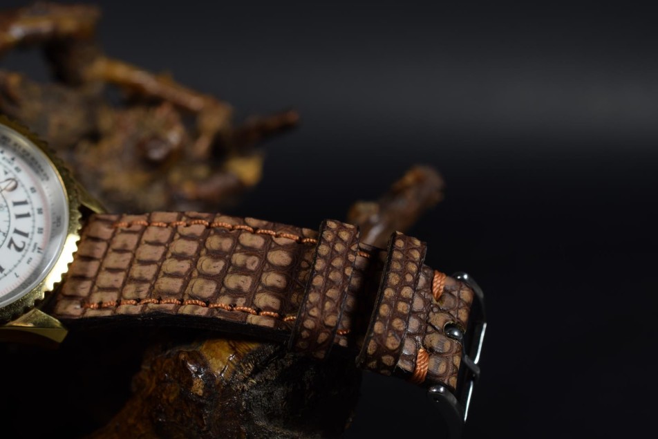 NUBUCK - BROWN SPOTT I