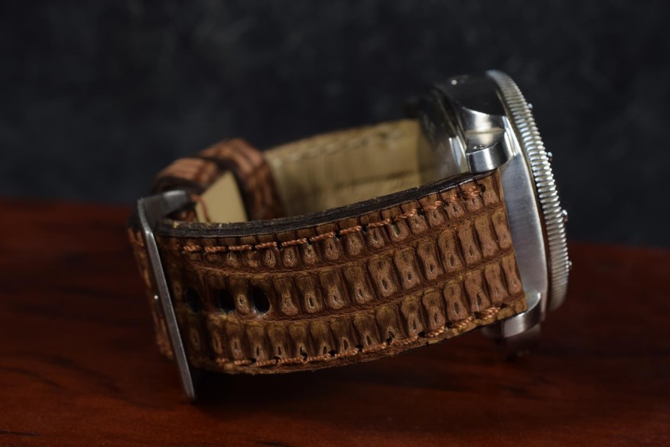 NUBUCK - BROWN SPOTT I