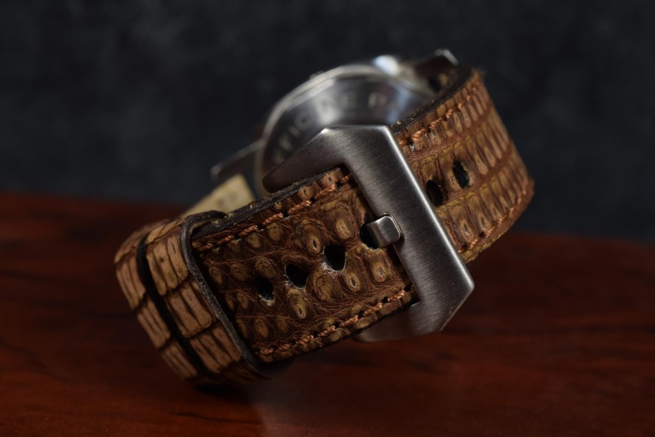 NUBUCK - BROWN SPOTT I