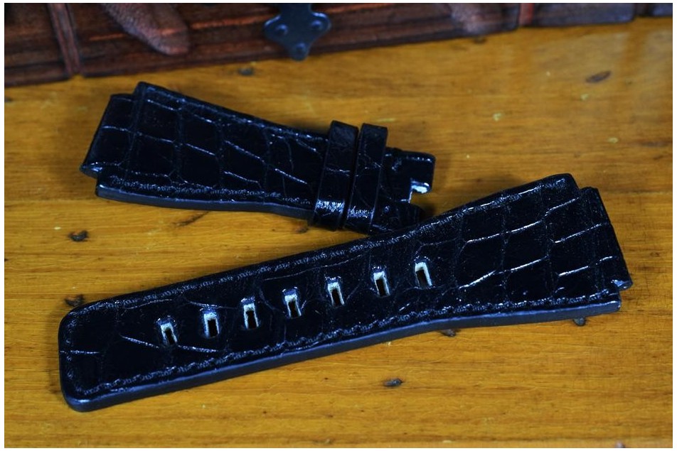 BR - ALLIGATOR ROUND - BLACK SHINY