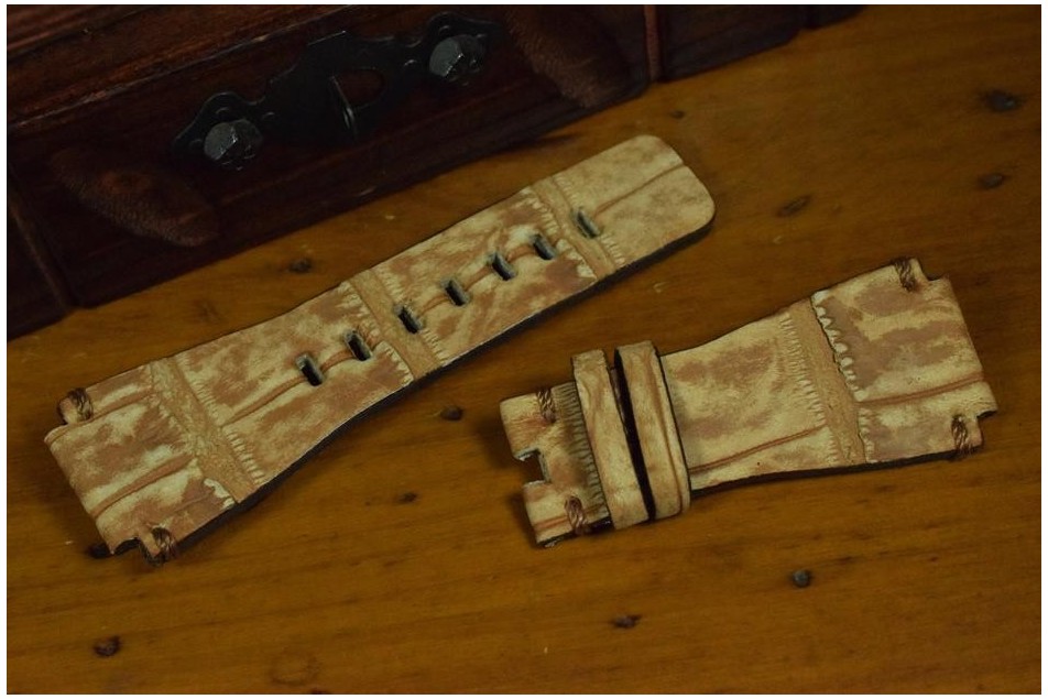 BR - ALLIGATOR NUBUCK - BEIGE FANTASY