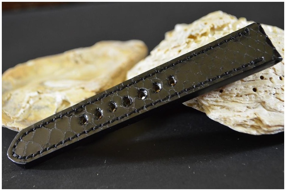 163 PYTHON - BLACK 20/18  115/75 MM D