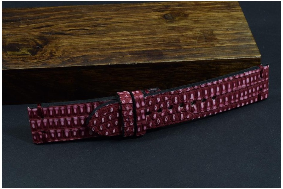 147 ECHSE - WEINROT SPOTT  22/22  115/75 MM