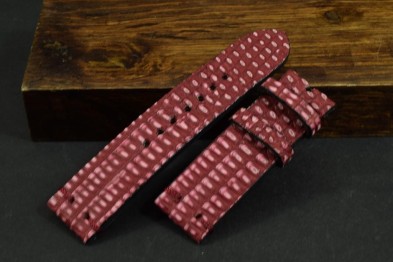147 LIZARD - BURGUNDY SPOTT  22/22  115/75 MM