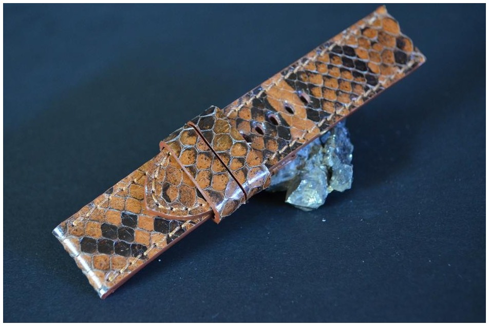 174 PYTHON - BROWN HONEY 26/26  115/75 MM E