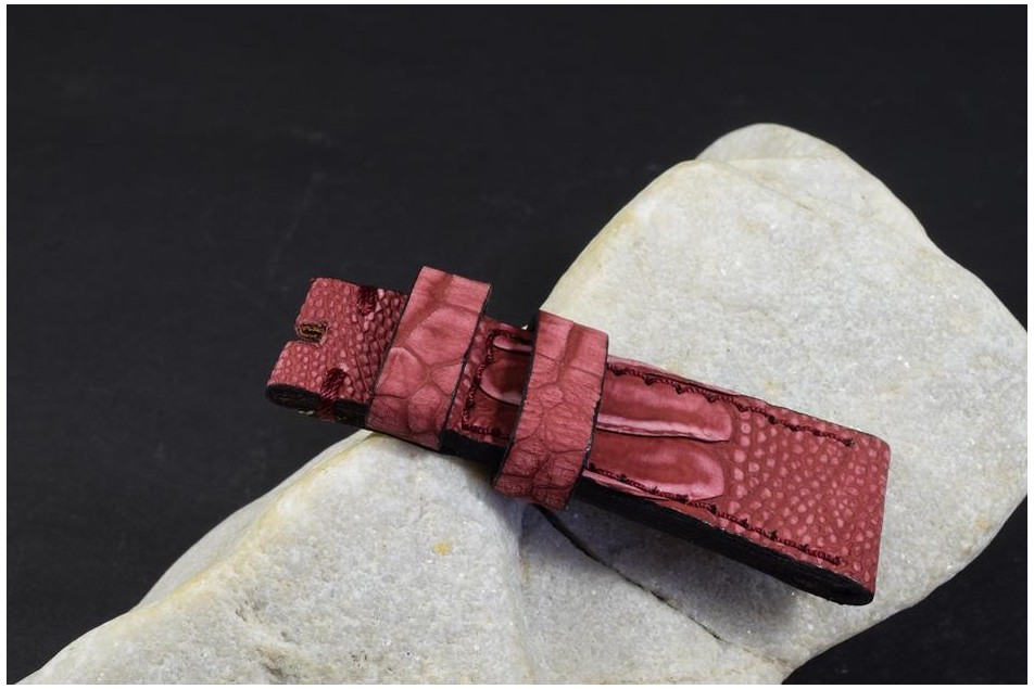 157 STRAUSSENBEIN - WEINROT FANTASY 26/22  130/80 MM