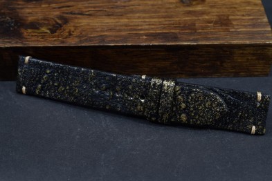 193 KRÖTE - SCHWARZ GOLD 22/22 130/80 MM