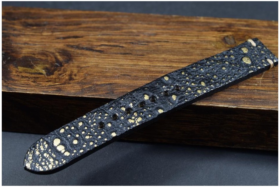 204 KRÖTE - SCHWARZ GOLD 18/18 130/80 MM