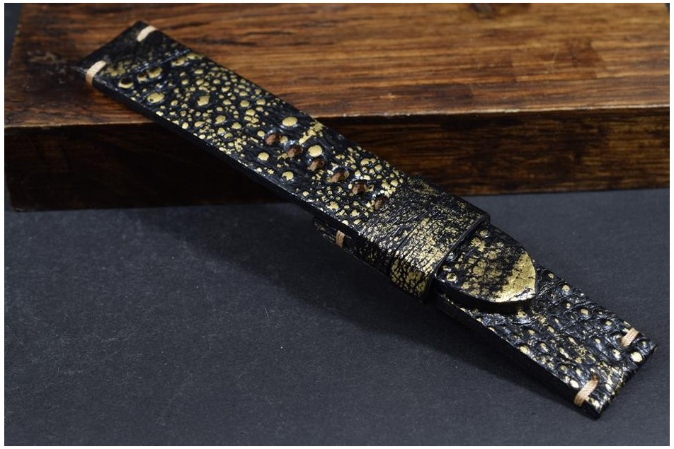 208 KRÖTE - SCHWARZ GOLD 24/22 130/80 MM
