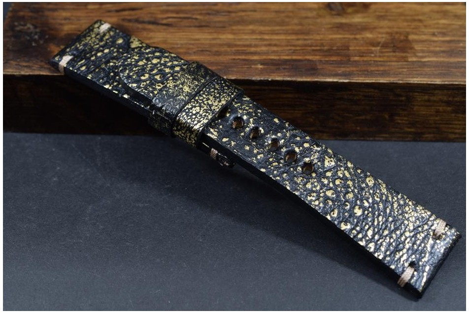 215 KRÖTE - SCHWARZ GOLD 26/22 130/80 MM