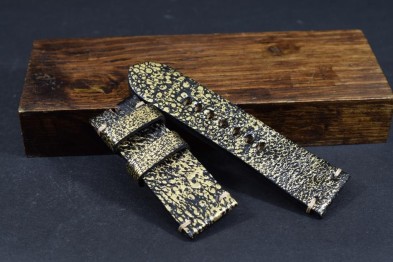 217 KRÖTE - SCHWARZ GOLD 26/24 115/75 MM