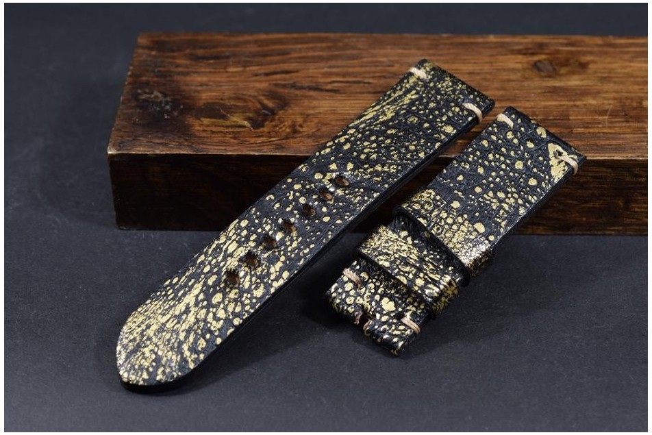 218 KRÖTE - SCHWARZ GOLD 26/24 130/80 MM