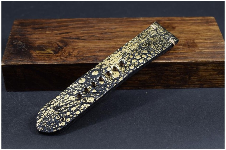 219 KRÖTE - SCHWARZ GOLD 26/24 130/80 MM