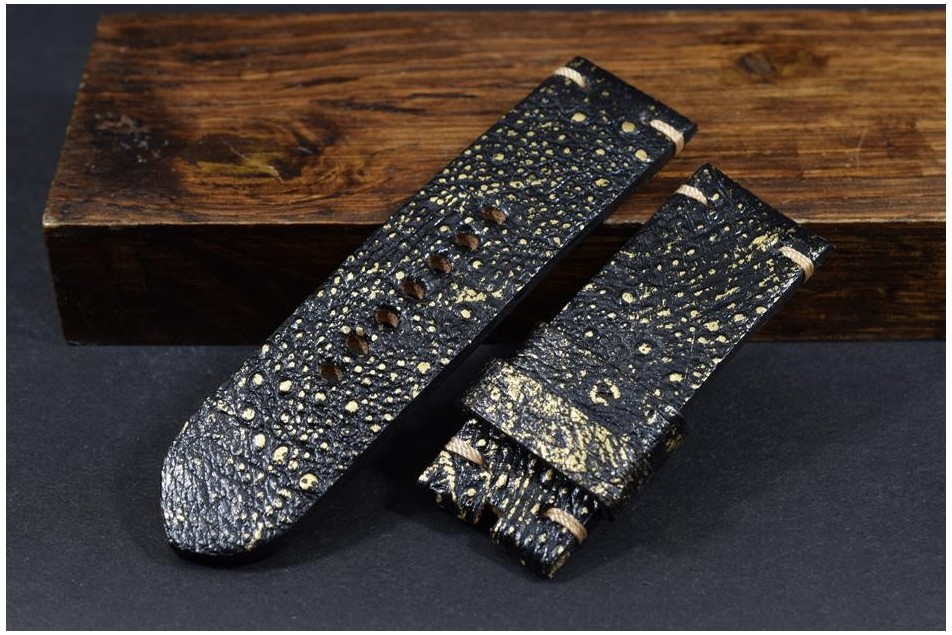 221 KRÖTE - SCHWARZ GOLD 26/26 115/75 MM