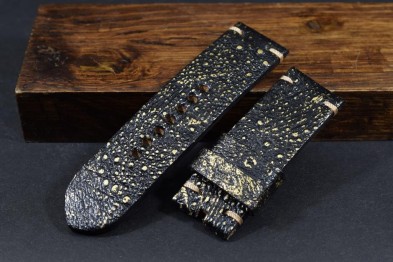 221 KRÖTE - SCHWARZ GOLD 26/26 115/75 MM