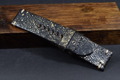 221 KRÖTE - SCHWARZ GOLD 26/26 115/75 MM