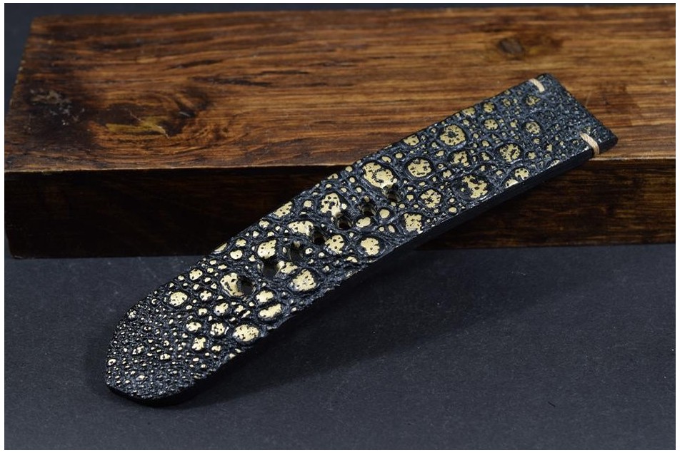 222 KRÖTE - SCHWARZ GOLD 26/26 130/80 MM