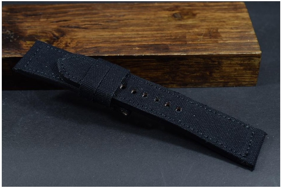 658 CANVAS - SCHWARZ 26/22 130/80 MM