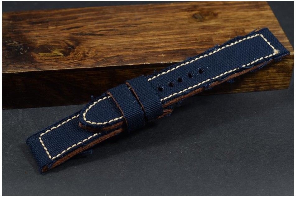 672 CANVAS - DUNKEL BLAU 22/22 130/80 MM