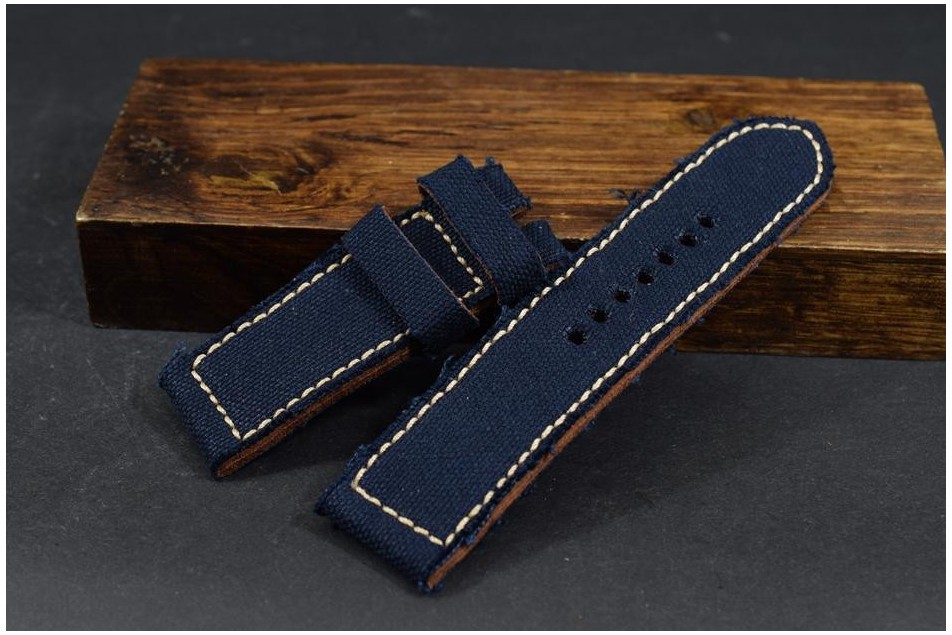 677 CANVAS - DUNKEL BLAU 26/26 130/80 MM