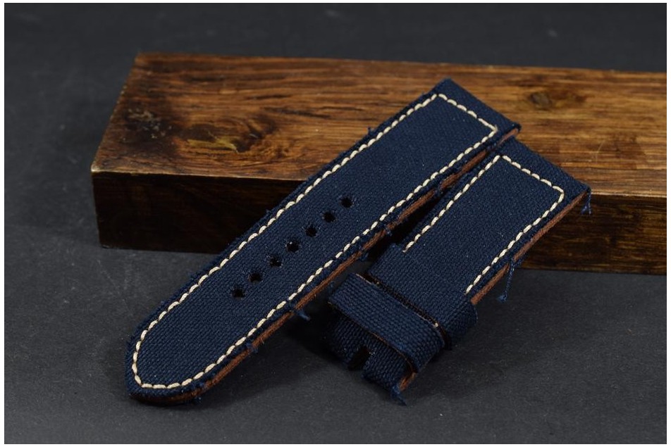 677 CANVAS - DUNKEL BLAU 26/26 130/80 MM