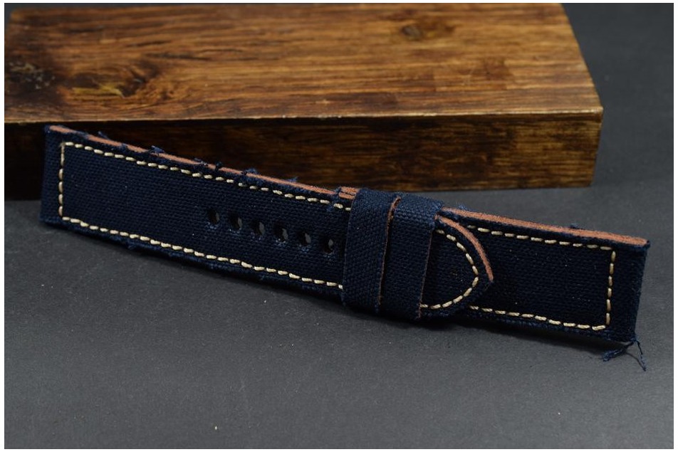 677 CANVAS - DUNKEL BLAU 26/26 130/80 MM