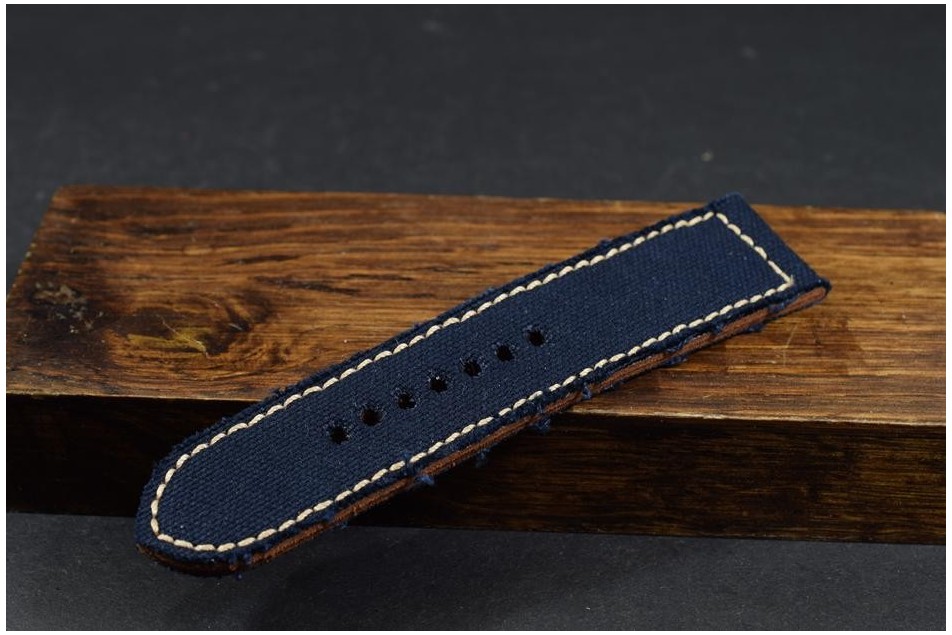 677 CANVAS - DUNKEL BLAU 26/26 130/80 MM