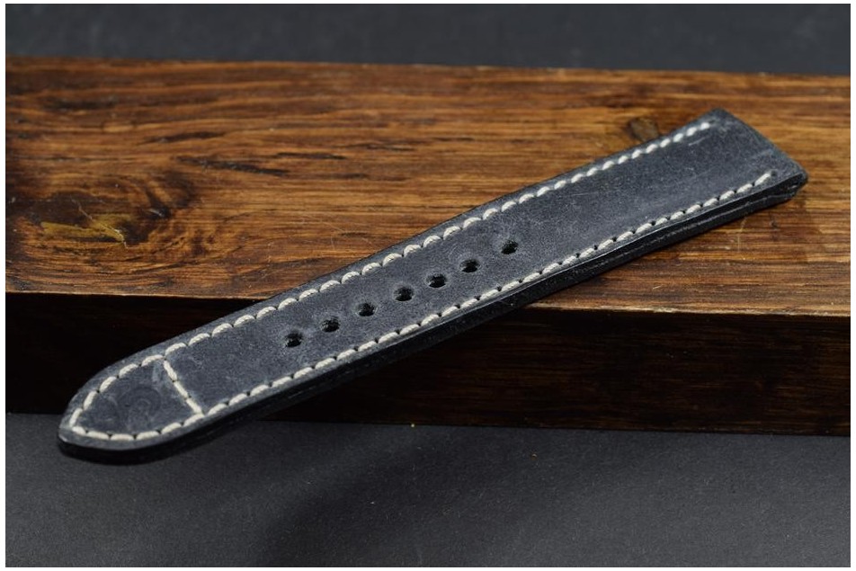 684 SAVAGE SCHWARZ 22/20 - 130/80 MM