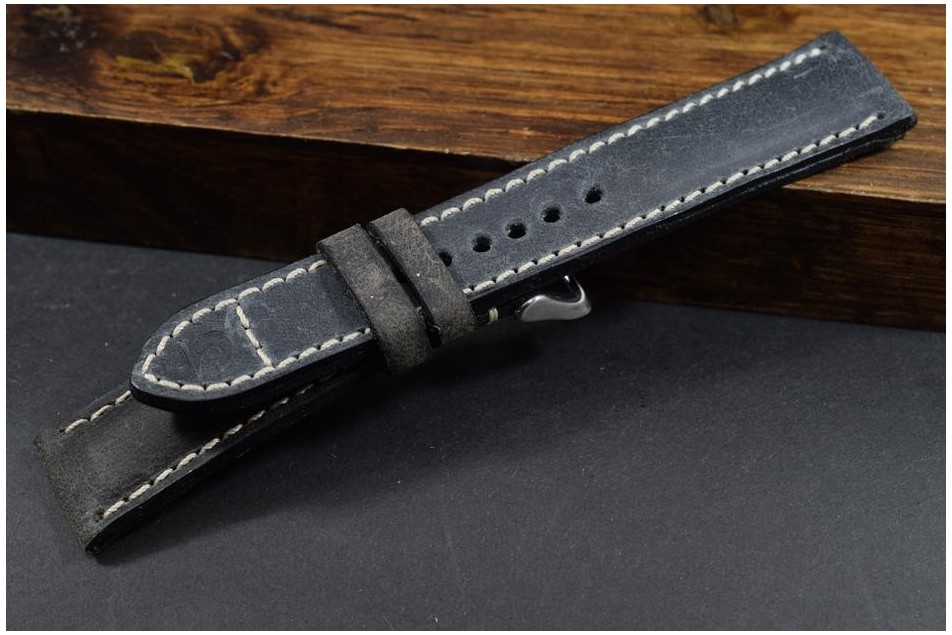 684 SAVAGE SCHWARZ 22/20 - 130/80 MM