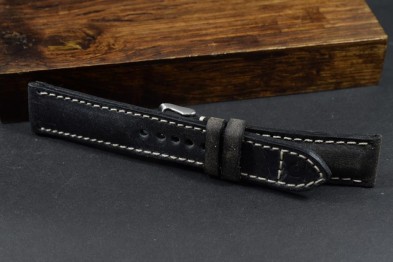 684 SAVAGE SCHWARZ 22/20 - 130/80 MM