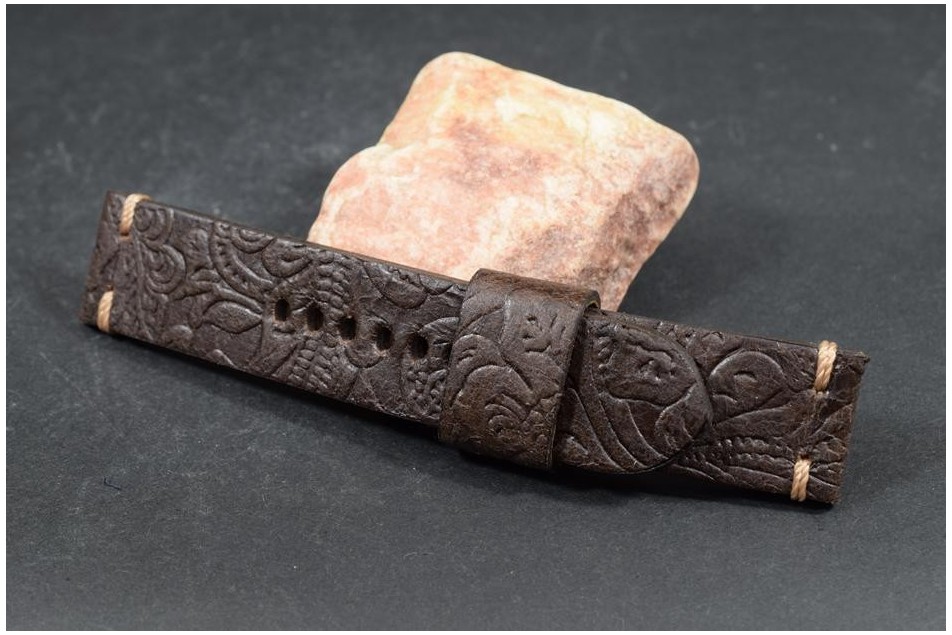 692 HISPANO - BROWN 24/24 115/75 MM