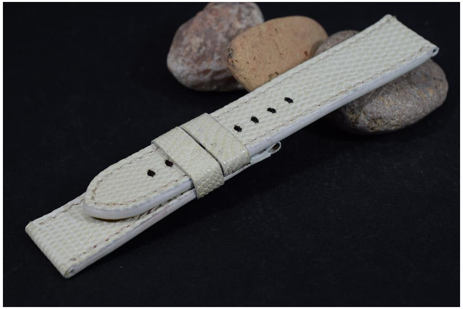 258 LIZARD - WHITE CREAM 24/22  130/80 MM