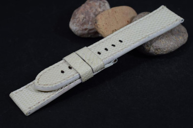 258 LIZARD - WHITE CREAM 24/22  130/80 MM
