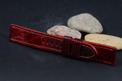 269 OSTRICH LEG - RED  24/22  130/80 MM