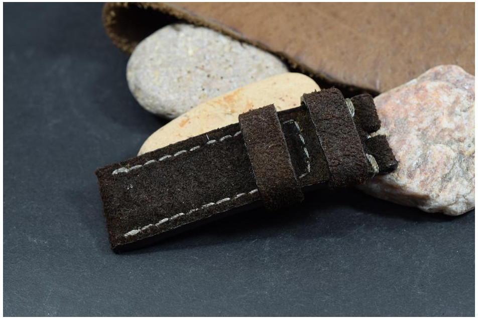 796 NUBUCK LONGHAIR - BROWN II 24/22 130/80 MM
