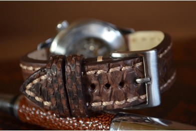 VINTAGE BROWN II