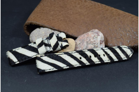 800 VACUNO PELO CEBRA BLANCO - NEGRO 23/22 - 130/80 MM