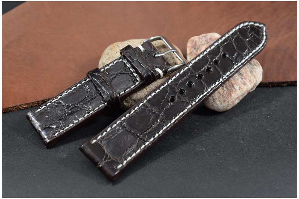 272 ALIGATOR - BROWN II   22/22 130/80 MM