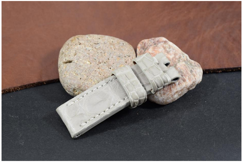 273 ALLIGATOR - WEISS CREME 22/20  115/75 MM