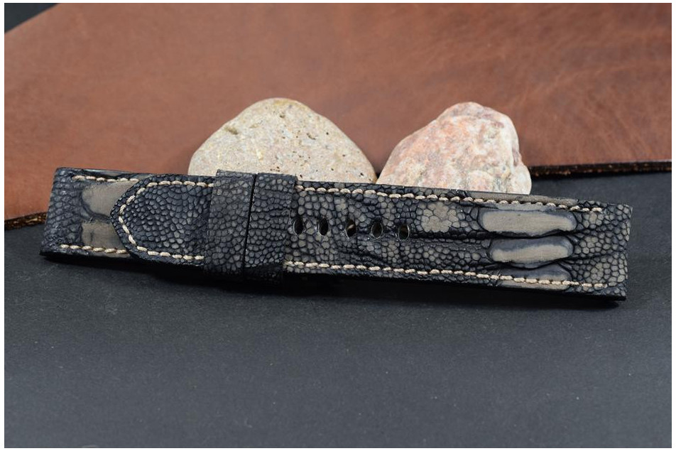 275 OSTRICH LEG - BLACK FANTASY  24/24  130/80 MM