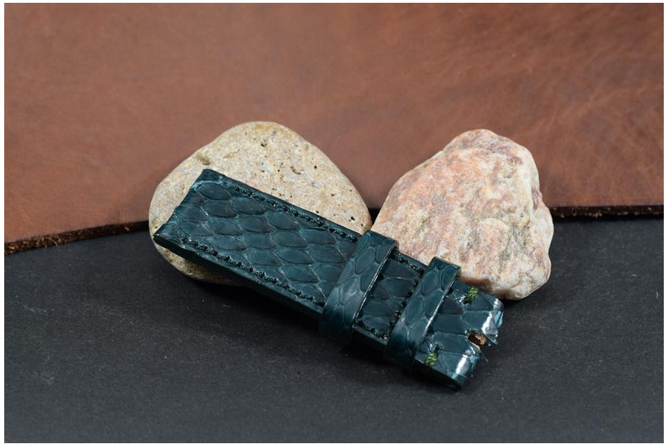 277 PYTHON - GREEN SACRAMENTO - 22/22 - 115/75 MM