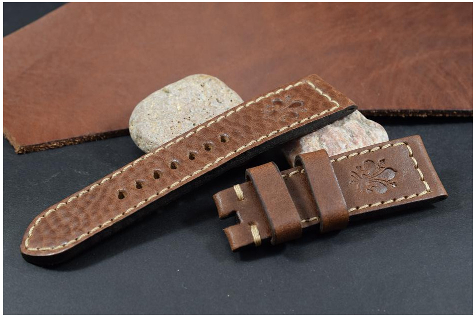 809 LILY BROWN  26/24 135/80 MM